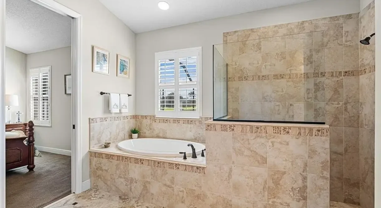 564-Gossamer-Wing-10